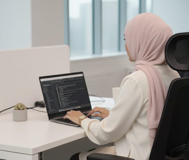 contact-Digital marketer